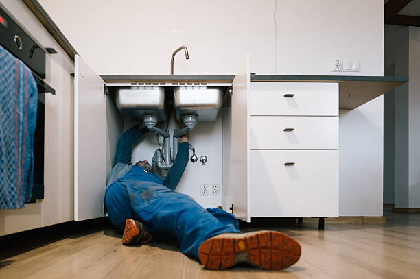 Professional Leak Detection technician working in Lancaster, SC